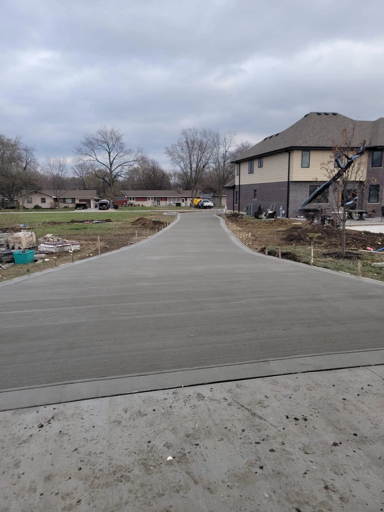 Concrete driveway installation